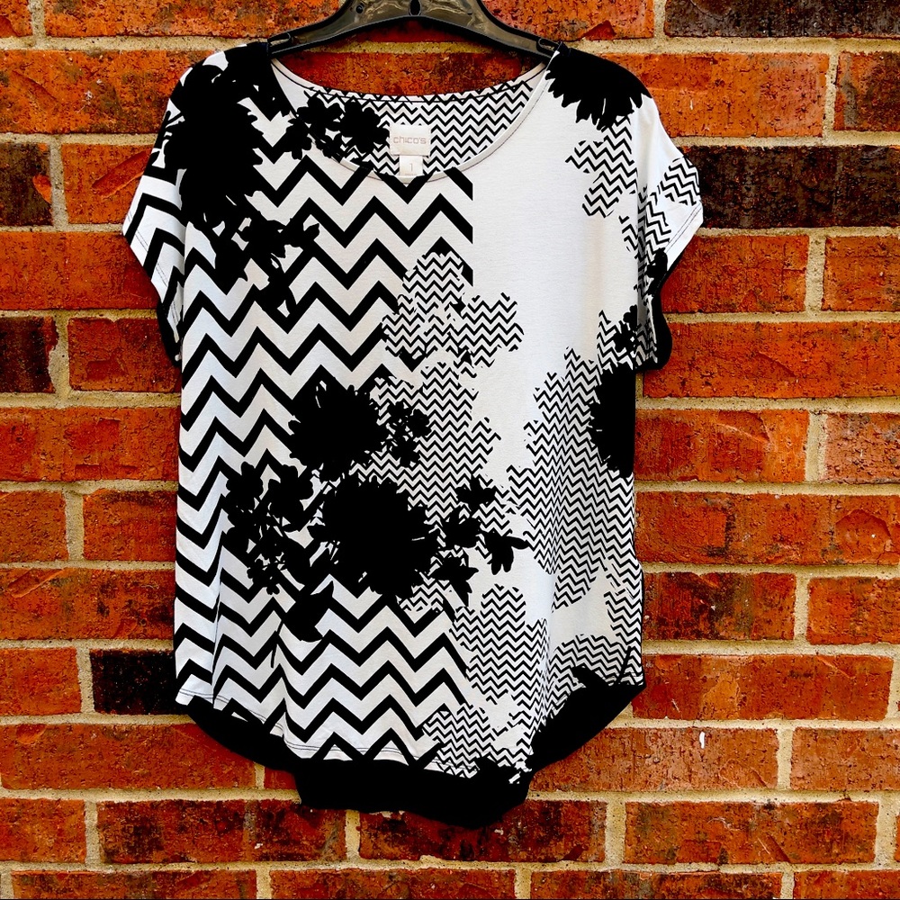 Chicos Short Sleeve Black White Top